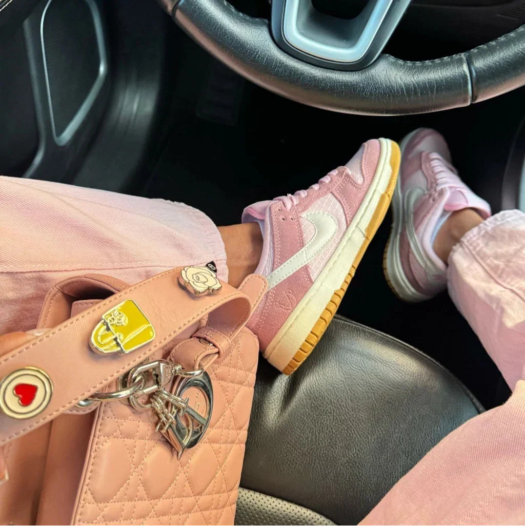 Nike Air Dunk Low Teddy Bear Rosa (Edição Limitada)