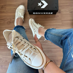 Tênis All Star Premium.