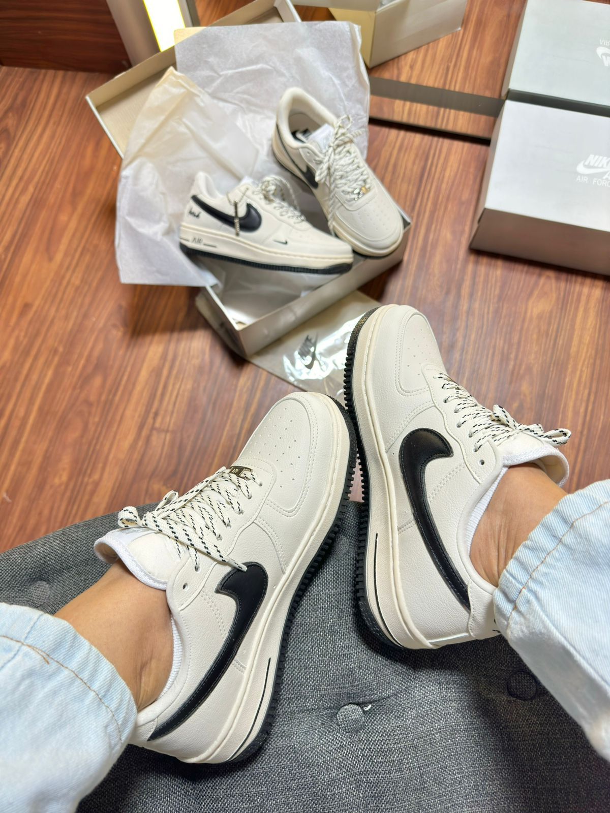 NIKE AIR FORCE FRESH - (Edição Limitada).