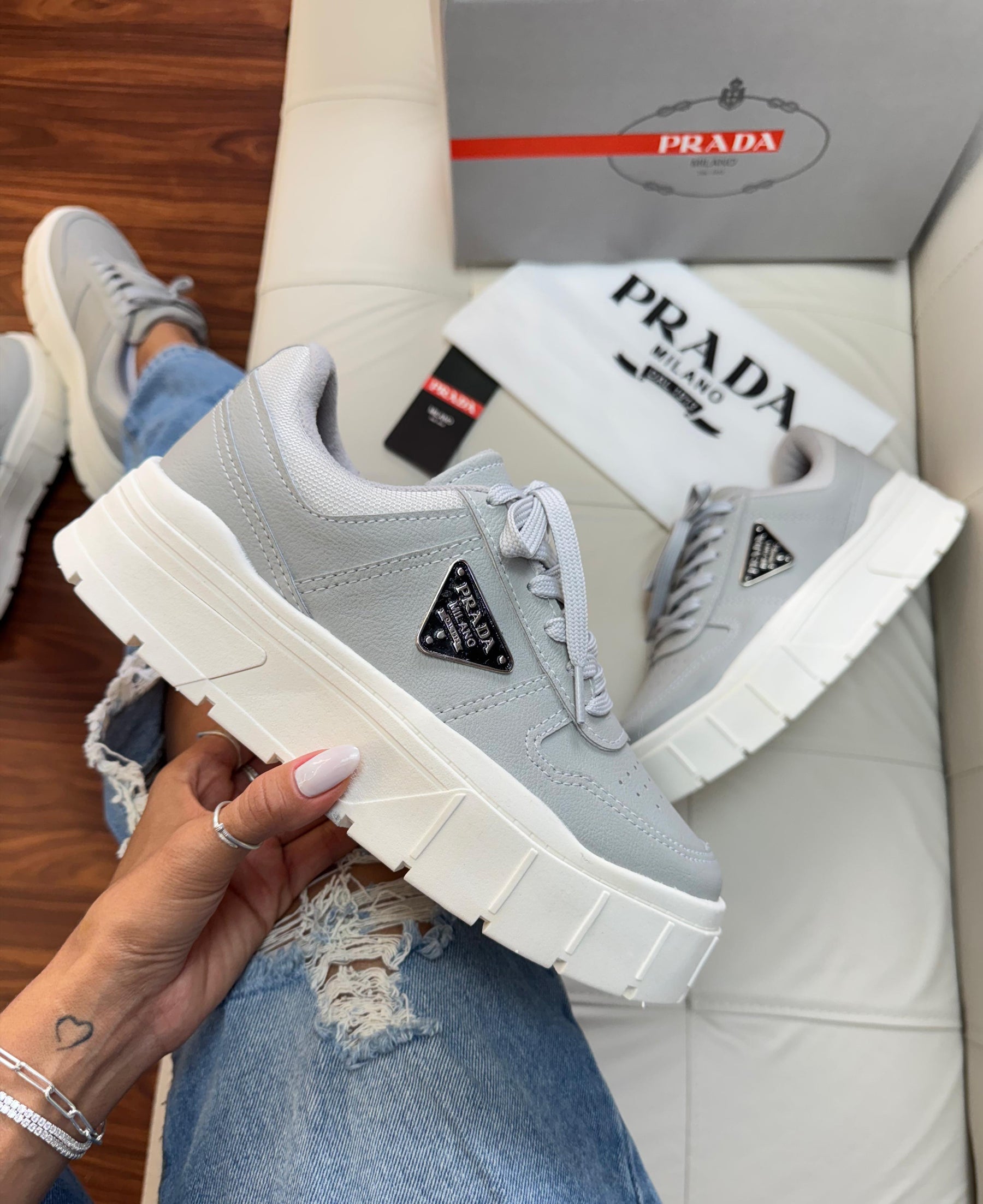 Tênis Prada Milano Plataforma - Premium.