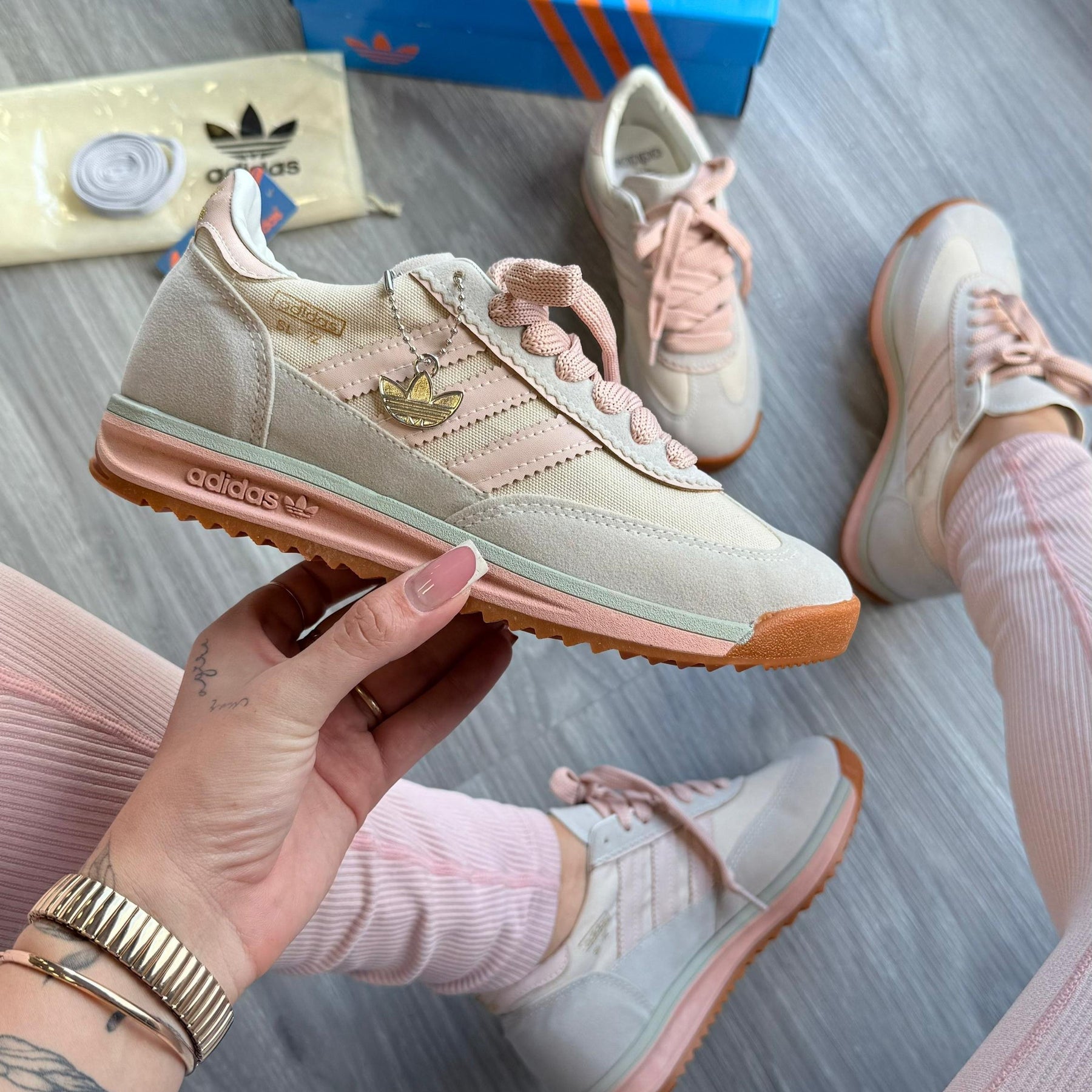 Tênis Adidas SL 72 Collors - Premium.