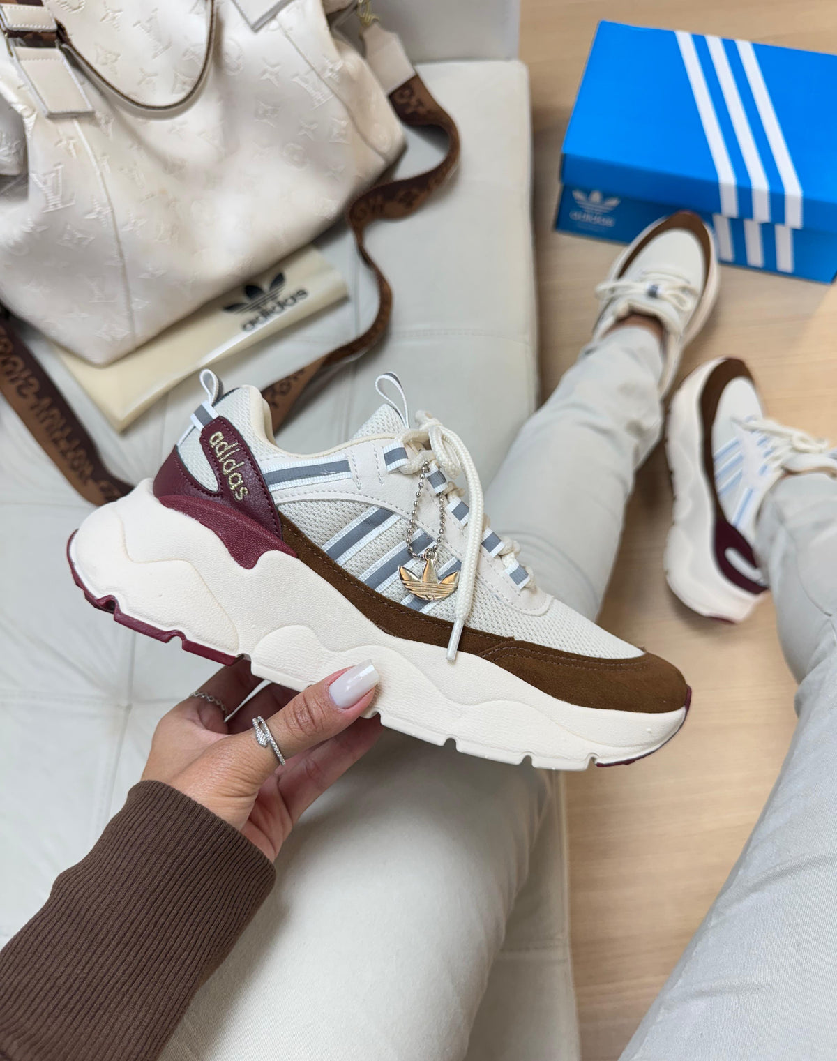 Tênis Adidas Dymond - Premium