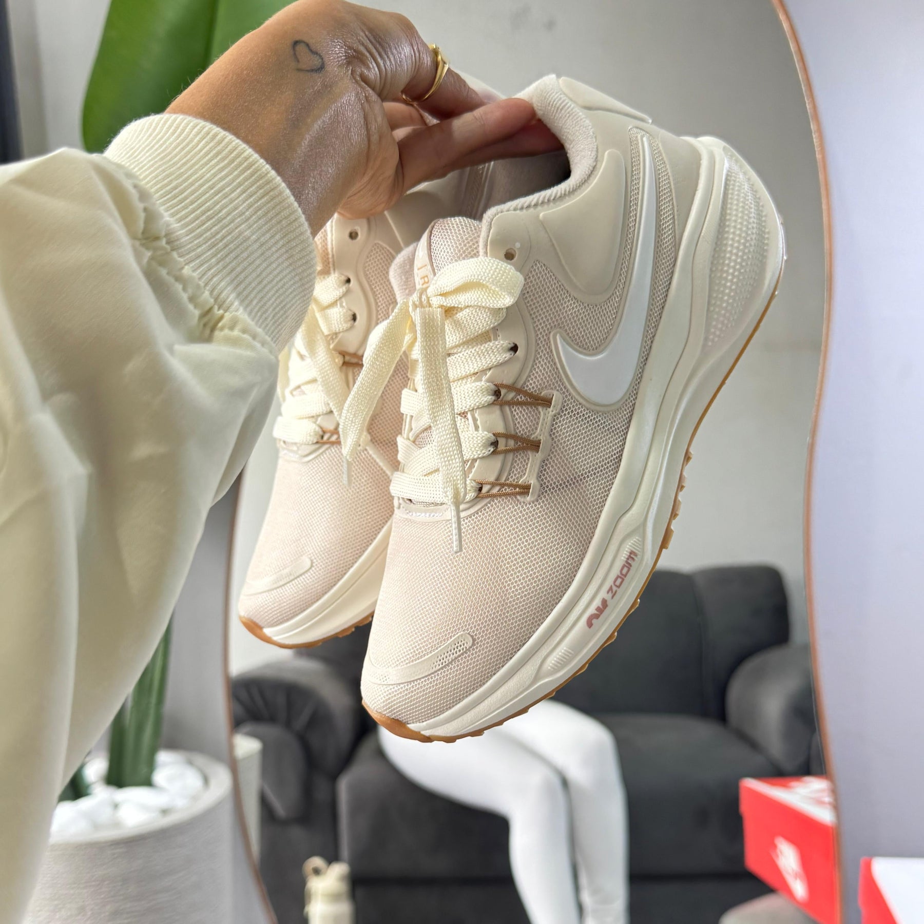 Tênis Zoom Revolution - Premium.